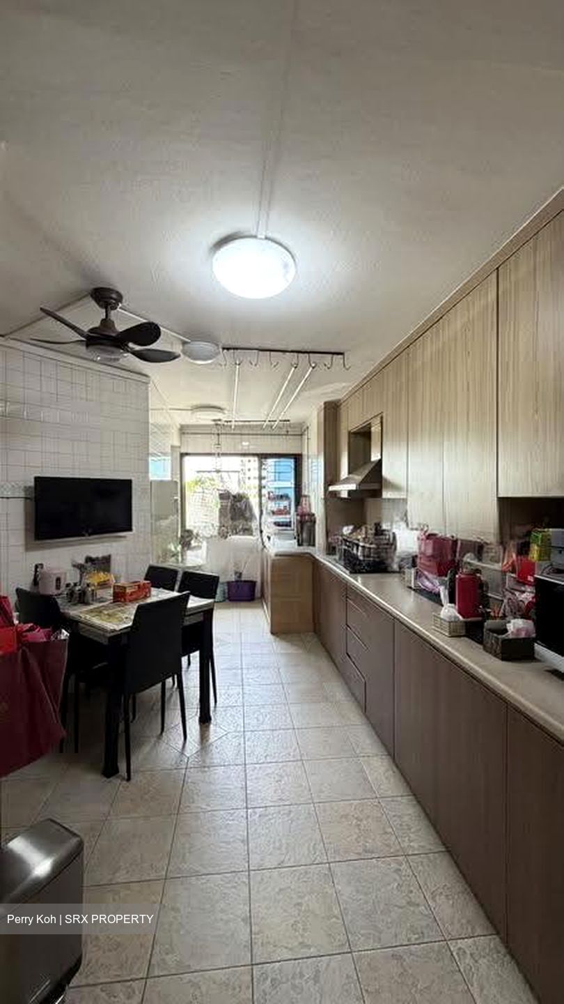 Blk 32 Cassia Crescent (Geylang), HDB 4 Rooms #612947981